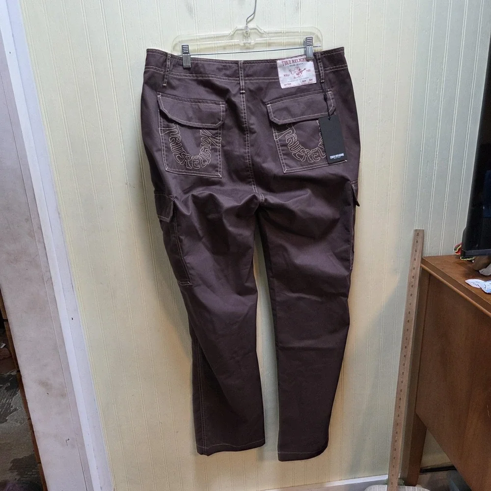 True Religion Cargo Pants Mens 36x32 Brown Relaxed Fit Embroidered Logo Pockets
